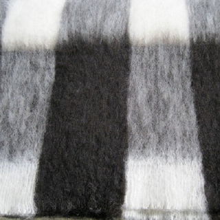 MASTERWEAVE WINDERMERE Alpaca Throws * FRIESIAN