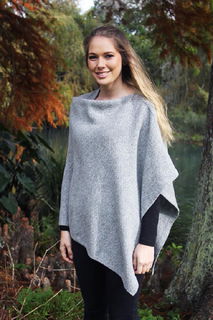 Zipper Wrap in Possum Merino LOTHLORIAN/9991