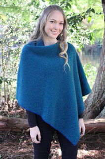 Nest Poncho in Possum Merino LOTHLORIAN/9989