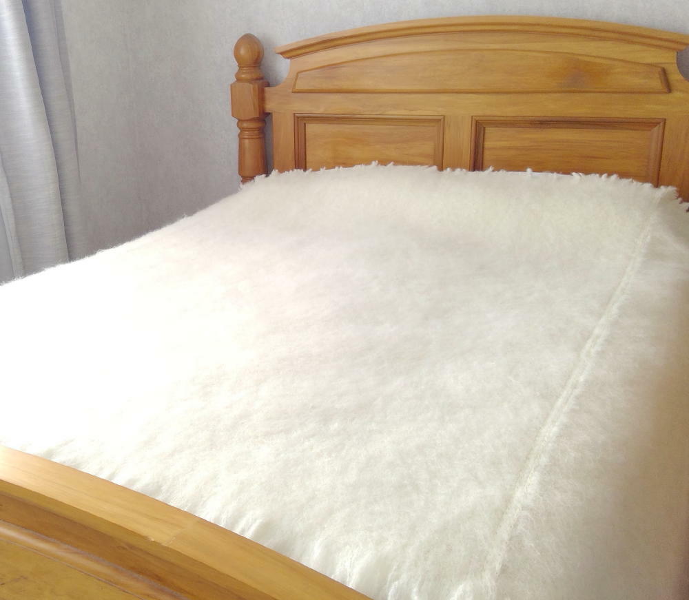 ALPACA BLANKET Queensize 180 x 260cm