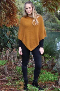 Plain Poncho in Possum Merino LOTHLORIAN/9982